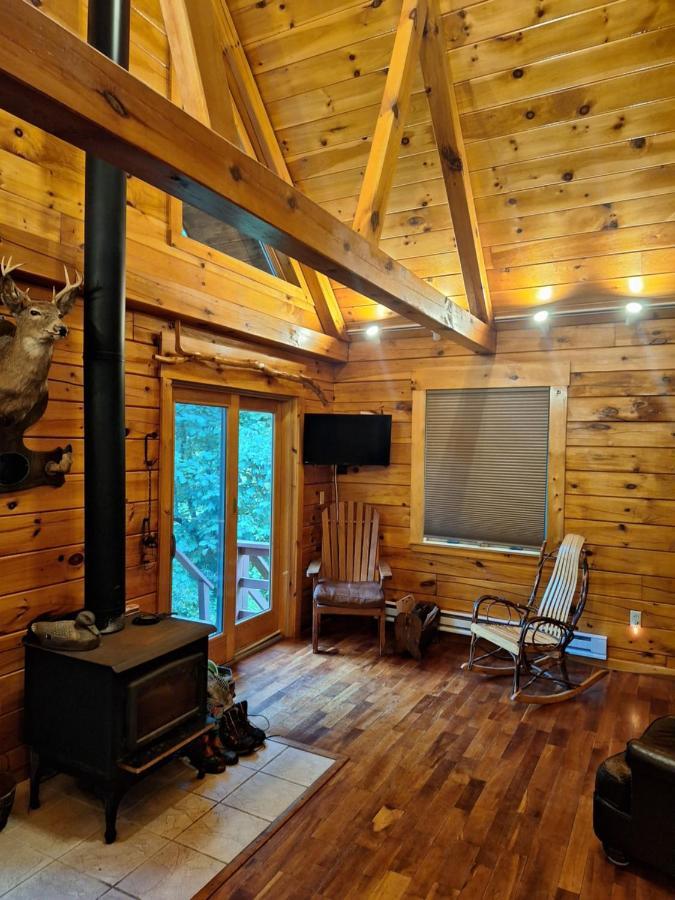 Neshannock Creekside Log Cabin Volant Екстер'єр фото